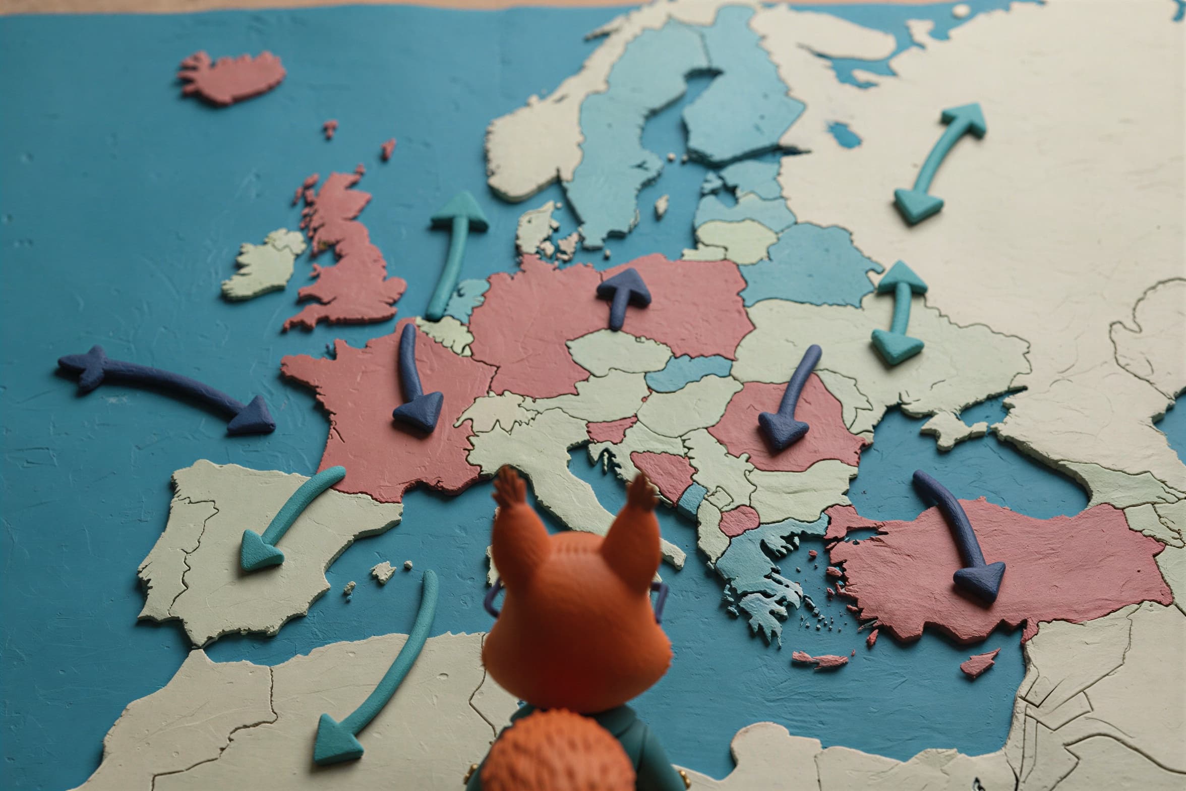 Piiriülene käibemaks: kuidas KMS toimib EL-i tehingutes Eesti ettevõtte jaoks